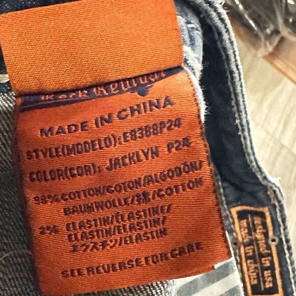 Rock Revival Jacklyn Capri Blue Denim Designed exclusive for Buckle E8388P24 - Picture 8 of 13